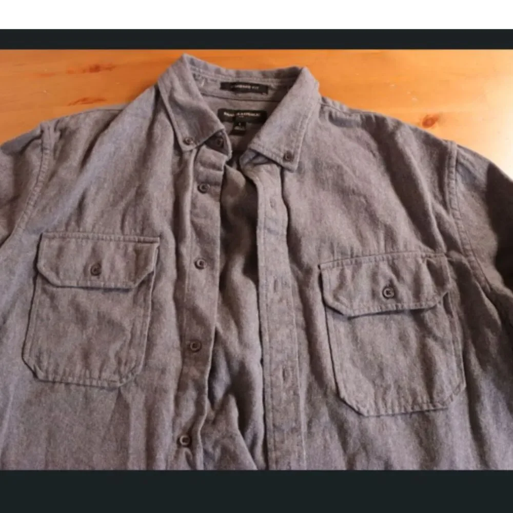 Banana Republic Gray Mens Button Down Shirt Size Large Cotton Long Sleeve